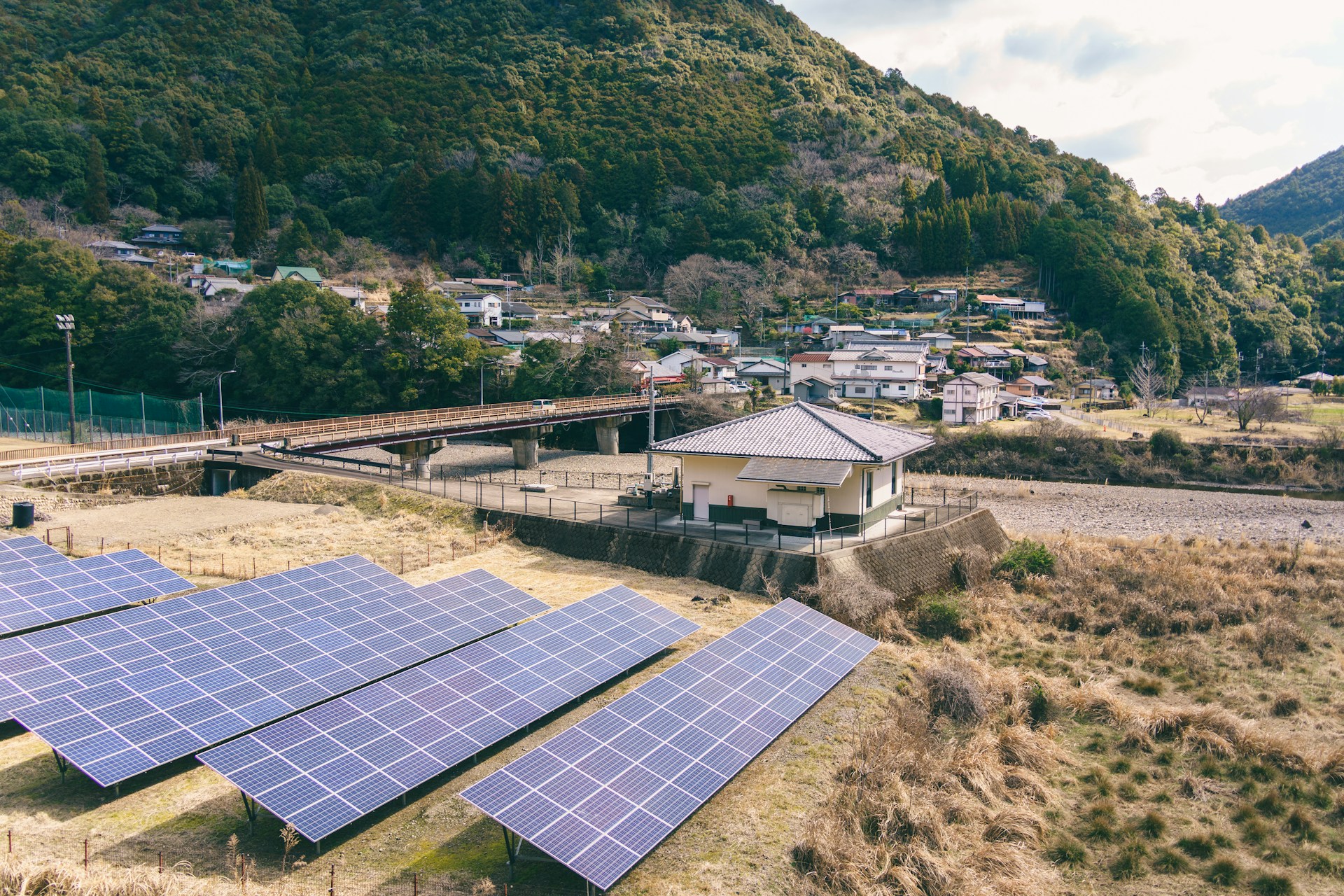 Energy communities: time to move from pilot projects to a key role in the energy system
